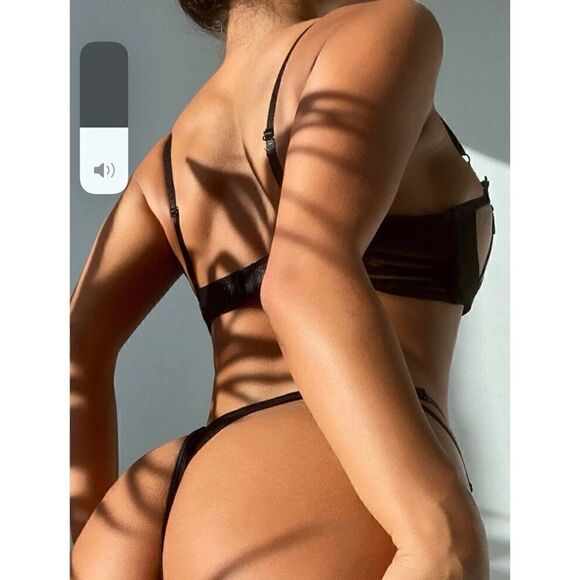 Sexy Sheer Floral Embroidered Lingerie Set - Picture 6 of 7